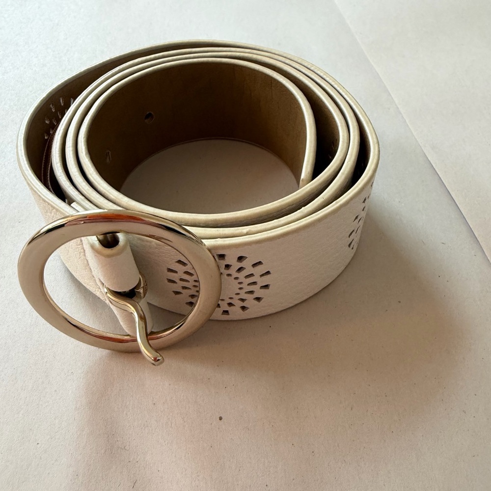 Talbots Cream Belt with Silver-Tone Buckle